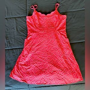 Beatriz scallop detailed dress. Red. Size large.